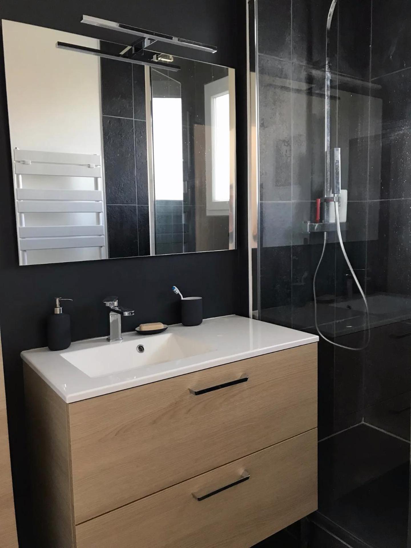 Superbe Appartement Proche Bordeaux Pied Du Tram Lormont Exterior foto